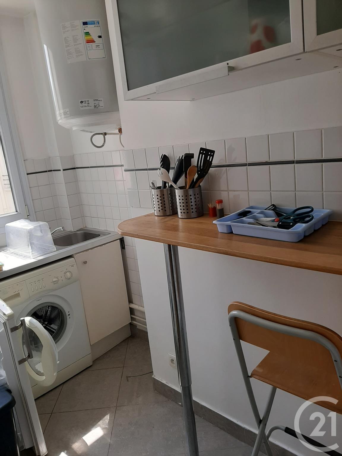 Appartement F1 à louer - 1 pièce - 23,0 m2 - NANTERRE - 92 - ILE-DE-FRANCE