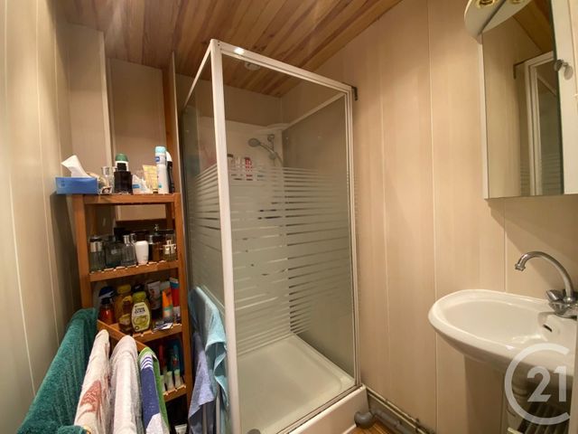 Appartement F5 à vendre - 5 pièces - 105.0 m2 - SARTROUVILLE - 78 - ILE-DE-FRANCE - Century 21 G.T.I. Appartement F5 à vendre - 5 pièces - 105.0 m2 - SARTROUVILLE - 78 - ILE-DE-FRANCE - Century 21 G.T.I.