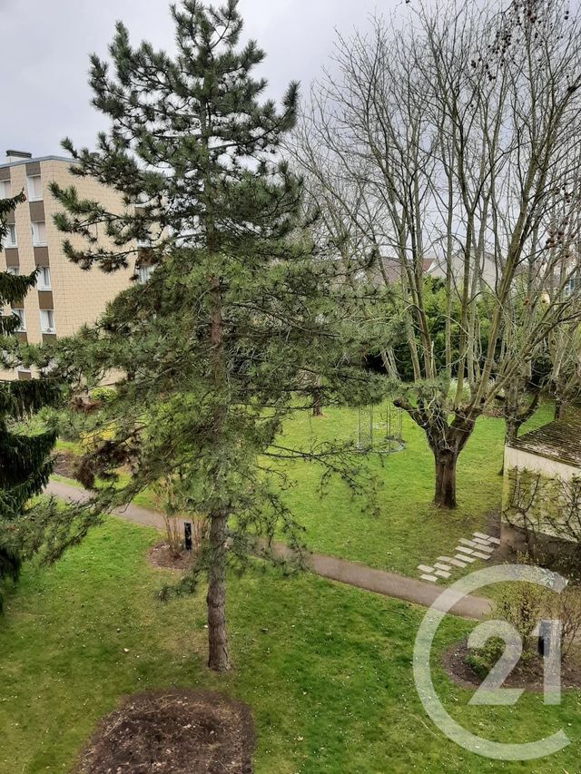 Afficher la photo en grand Appartement F3 à louer - 3 pièces - 58.0 m2 - HOUILLES - 78 - ILE-DE-FRANCE - Century 21 G.T.I.