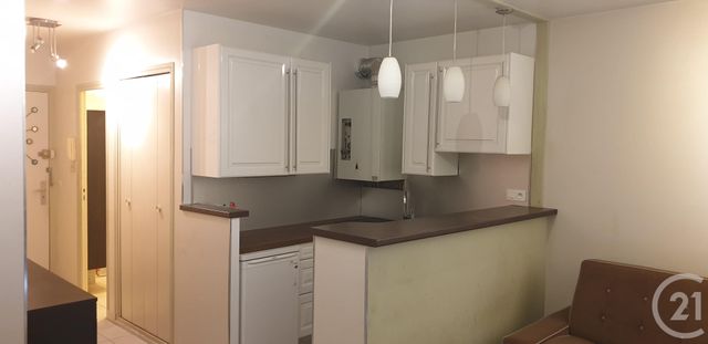 Appartement F1 à louer - 1 pièce - 27.0 m2 - HOUILLES - 78 - ILE-DE-FRANCE - Century 21 G.T.I. Appartement F1 à louer - 1 pièce - 27.0 m2 - HOUILLES - 78 - ILE-DE-FRANCE - Century 21 G.T.I.