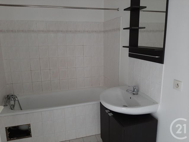 Appartement F2 à louer - 2 pièces - 46.87 m2 - HOUILLES - 78 - ILE-DE-FRANCE - Century 21 G.T.I. Appartement F2 à louer - 2 pièces - 46.87 m2 - HOUILLES - 78 - ILE-DE-FRANCE - Century 21 G.T.I.