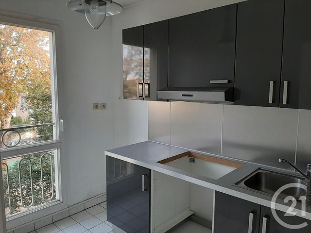 Appartement F2 à louer - 2 pièces - 46.87 m2 - HOUILLES - 78 - ILE-DE-FRANCE - Century 21 G.T.I. Appartement F2 à louer - 2 pièces - 46.87 m2 - HOUILLES - 78 - ILE-DE-FRANCE - Century 21 G.T.I.