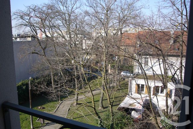 Appartement F2 à louer - 2 pièces - 46.87 m2 - HOUILLES - 78 - ILE-DE-FRANCE - Century 21 G.T.I. Appartement F2 à louer - 2 pièces - 46.87 m2 - HOUILLES - 78 - ILE-DE-FRANCE - Century 21 G.T.I.