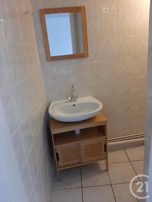 Appartement F1 à louer - 1 pièce - 35.0 m2 - HOUILLES - 78 - ILE-DE-FRANCE - Century 21 G.T.I. Appartement F1 à louer - 1 pièce - 35.0 m2 - HOUILLES - 78 - ILE-DE-FRANCE - Century 21 G.T.I.