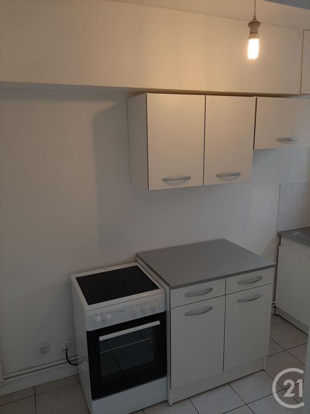 Appartement F1 à louer - 1 pièce - 35.0 m2 - HOUILLES - 78 - ILE-DE-FRANCE - Century 21 G.T.I. Appartement F1 à louer - 1 pièce - 35.0 m2 - HOUILLES - 78 - ILE-DE-FRANCE - Century 21 G.T.I.