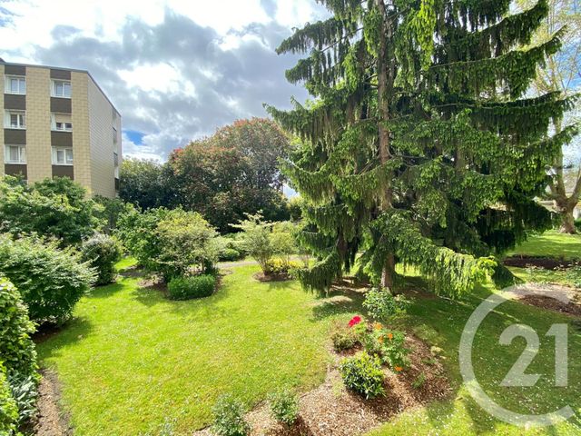 Appartement F4 à vendre - 4 pièces - 65.48 m2 - HOUILLES - 78 - ILE-DE-FRANCE - Century 21 G.T.I. Appartement F4 à vendre - 4 pièces - 65.48 m2 - HOUILLES - 78 - ILE-DE-FRANCE - Century 21 G.T.I.