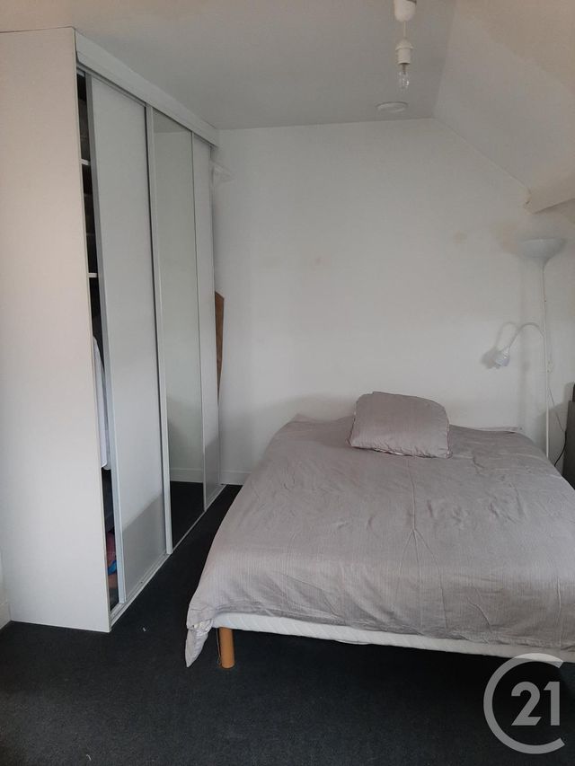Appartement F2 à louer - 2 pièces - 42.14 m2 - CHATOU - 78 - ILE-DE-FRANCE - Century 21 G.T.I. Appartement F2 à louer - 2 pièces - 42.14 m2 - CHATOU - 78 - ILE-DE-FRANCE - Century 21 G.T.I.