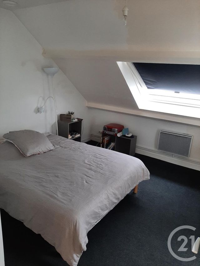 Appartement F2 à louer - 2 pièces - 42.14 m2 - CHATOU - 78 - ILE-DE-FRANCE - Century 21 G.T.I. Appartement F2 à louer - 2 pièces - 42.14 m2 - CHATOU - 78 - ILE-DE-FRANCE - Century 21 G.T.I.