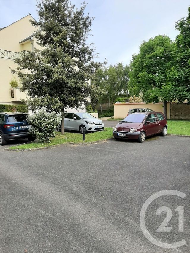 Appartement F2 à louer - 2 pièces - 42.14 m2 - CHATOU - 78 - ILE-DE-FRANCE - Century 21 G.T.I. Appartement F2 à louer - 2 pièces - 42.14 m2 - CHATOU - 78 - ILE-DE-FRANCE - Century 21 G.T.I.