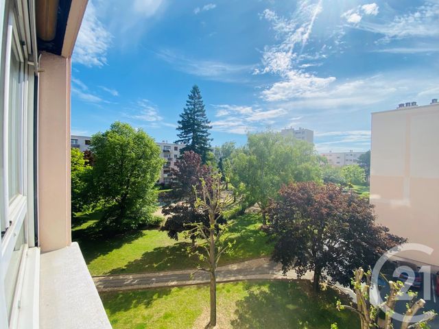 Appartement F4 à vendre - 4 pièces - 68.63 m2 - SARTROUVILLE - 78 - ILE-DE-FRANCE - Century 21 G.T.I. Appartement F4 à vendre - 4 pièces - 68.63 m2 - SARTROUVILLE - 78 - ILE-DE-FRANCE - Century 21 G.T.I.