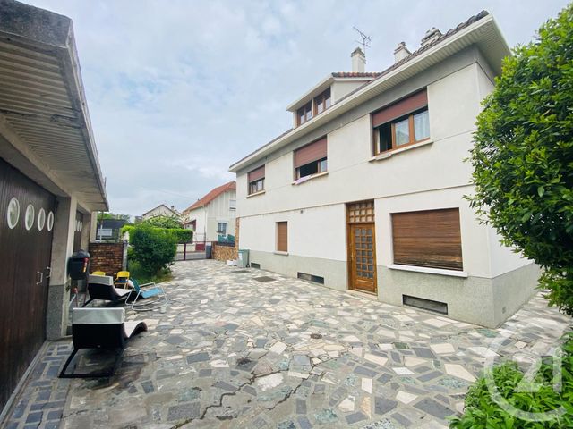 Appartement F4 à vendre - 4 pièces - 81.8 m2 - SARTROUVILLE - 78 - ILE-DE-FRANCE - Century 21 G.T.I. Appartement F4 à vendre - 4 pièces - 81.8 m2 - SARTROUVILLE - 78 - ILE-DE-FRANCE - Century 21 G.T.I.