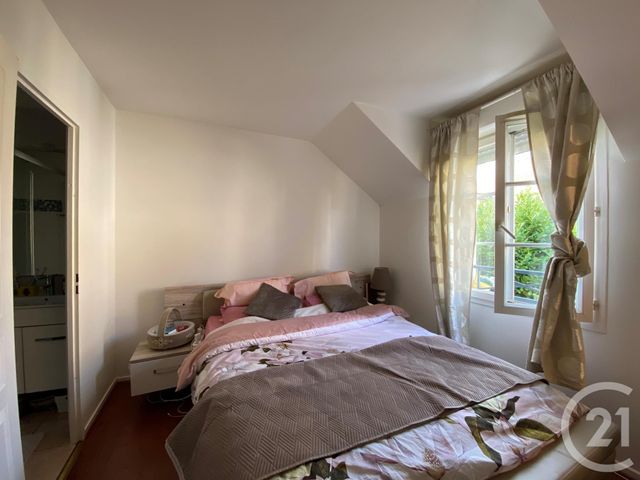 Afficher la photo en grand maison à vendre - 6 pièces - 110.5 m2 - SARTROUVILLE - 78 - ILE-DE-FRANCE - Century 21 G.T.I.