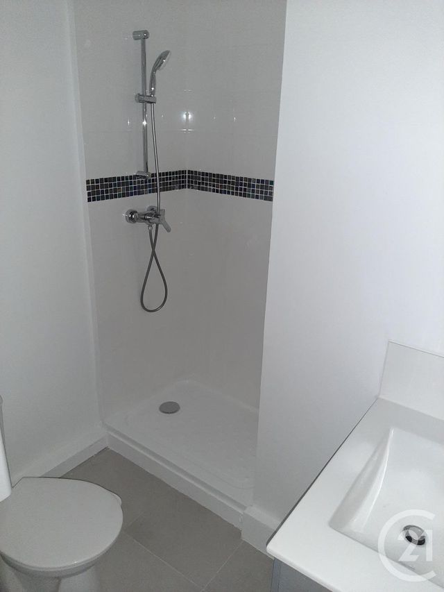 Afficher la photo en grand Appartement F3 à louer - 3 pièces - 55.66 m2 - SARTROUVILLE - 78 - ILE-DE-FRANCE - Century 21 G.T.I.
