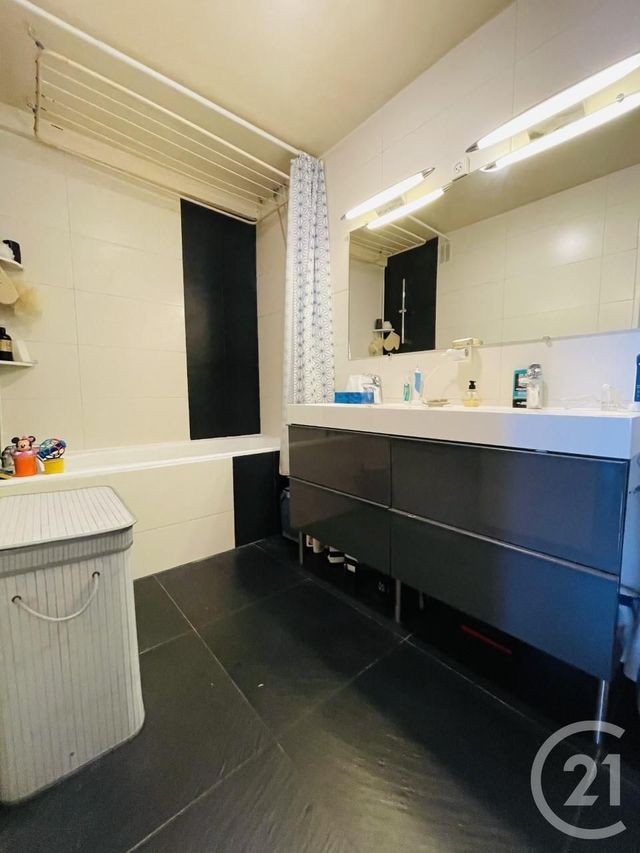 Afficher la photo en grand Appartement F5 à vendre - 5 pièces - 107.0 m2 - MONTESSON - 78 - ILE-DE-FRANCE - Century 21 G.T.I.