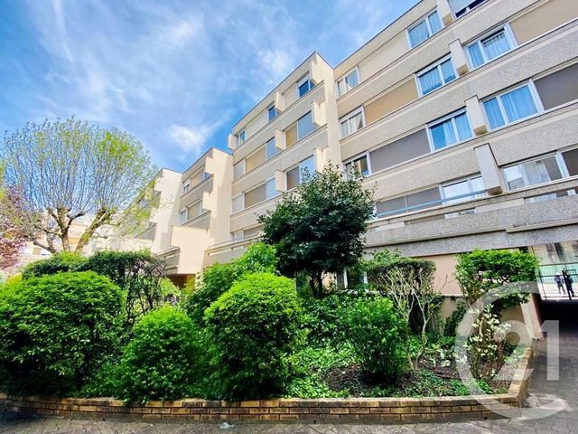  - HOUILLES - 