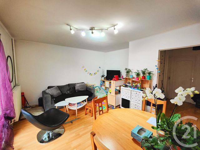  - HOUILLES - 