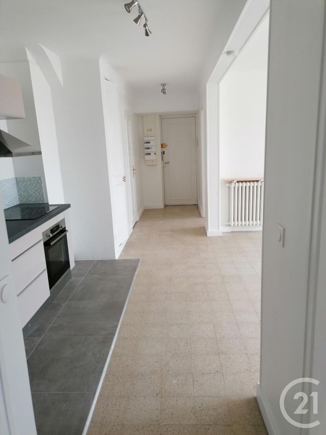 appartement à louer - 3 pièces - 63.63 m2 - SARTROUVILLE - 78 - ILE-DE-FRANCE - Century 21 G.T.I.