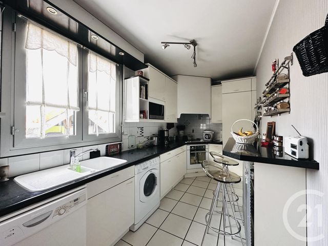 Appartement F5 à vendre - 5 pièces - 101.63 m2 - SARTROUVILLE - 78 - ILE-DE-FRANCE - Century 21 G.T.I.