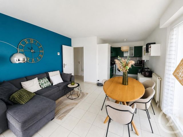 Appartement F2 à vendre - 2 pièces - 43.8 m2 - SARTROUVILLE - 78 - ILE-DE-FRANCE - Century 21 G.T.I.