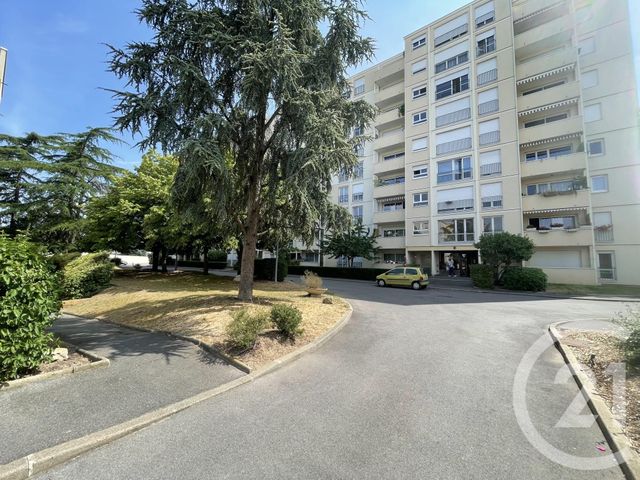 Appartement F6 à vendre - 6 pièces - 108.0 m2 - CHATOU - 78 - ILE-DE-FRANCE - Century 21 G.T.I.