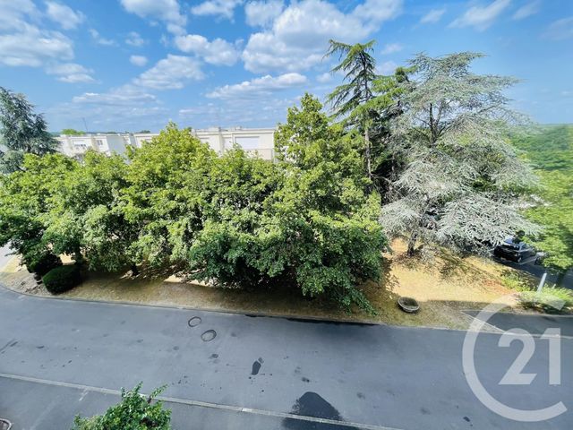 Appartement F6 à vendre - 6 pièces - 108.0 m2 - CHATOU - 78 - ILE-DE-FRANCE - Century 21 G.T.I.