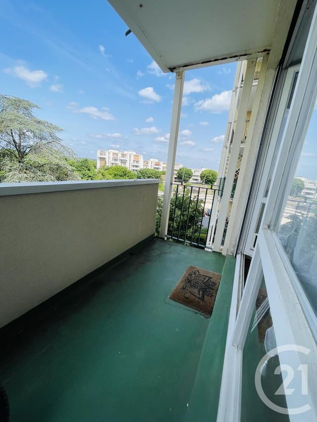 Appartement F6 à vendre - 6 pièces - 108.0 m2 - CHATOU - 78 - ILE-DE-FRANCE - Century 21 G.T.I.