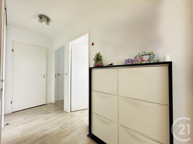 Appartement F3 à vendre - 3 pièces - 62.19 m2 - SARTROUVILLE - 78 - ILE-DE-FRANCE - Century 21 G.T.I.