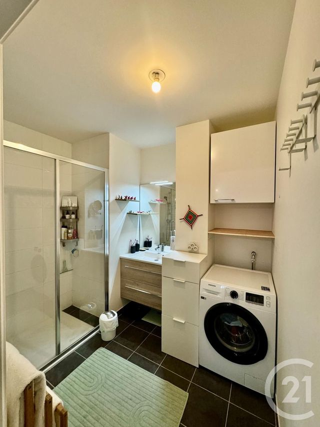 Appartement F2 à vendre - 2 pièces - 43.15 m2 - SARTROUVILLE - 78 - ILE-DE-FRANCE - Century 21 G.T.I.