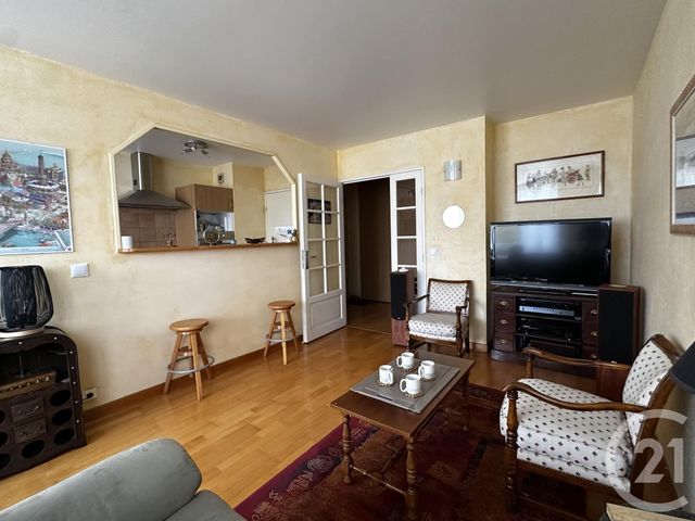 Afficher la photo en grand Appartement F3 à vendre - 3 pièces - 77.36 m2 - SARTROUVILLE - 78 - ILE-DE-FRANCE - Century 21 G.T.I.