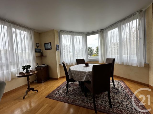 Afficher la photo en grand Appartement F3 à vendre - 3 pièces - 77.36 m2 - SARTROUVILLE - 78 - ILE-DE-FRANCE - Century 21 G.T.I.