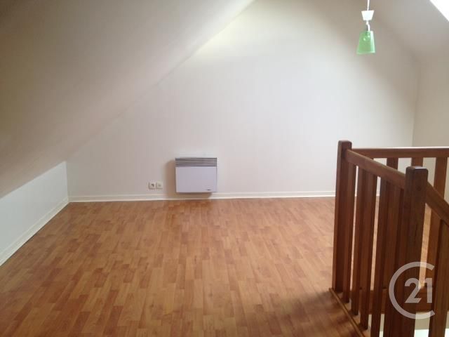 Appartement Duplex à louer - 2 pièces - 41.09 m2 - SARTROUVILLE - 78 - ILE-DE-FRANCE - Century 21 G.T.I.