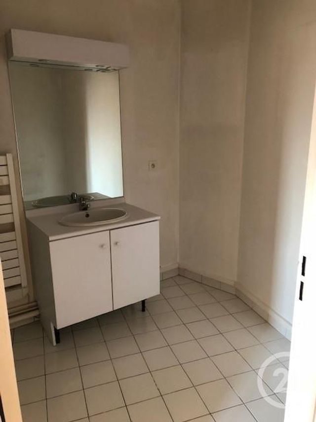 Appartement F2 à louer - 2 pièces - 49.98 m2 - CARRIERES SUR SEINE - 78 - ILE-DE-FRANCE - Century 21 G.T.I.