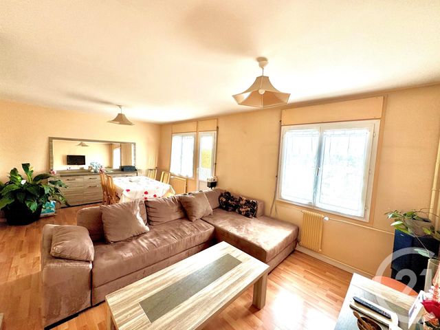 Appartement F4 à vendre - 4 pièces - 69.0 m2 - SARTROUVILLE - 78 - ILE-DE-FRANCE - Century 21 G.T.I.