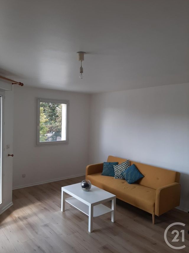 Appartement F3 à louer - 3 pièces - 66.94 m2 - MONTESSON - 78 - ILE-DE-FRANCE - Century 21 G.T.I.