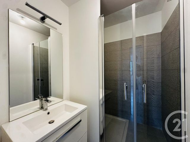 Appartement F3 à vendre - 3 pièces - 64.6 m2 - SARTROUVILLE - 78 - ILE-DE-FRANCE - Century 21 G.T.I.