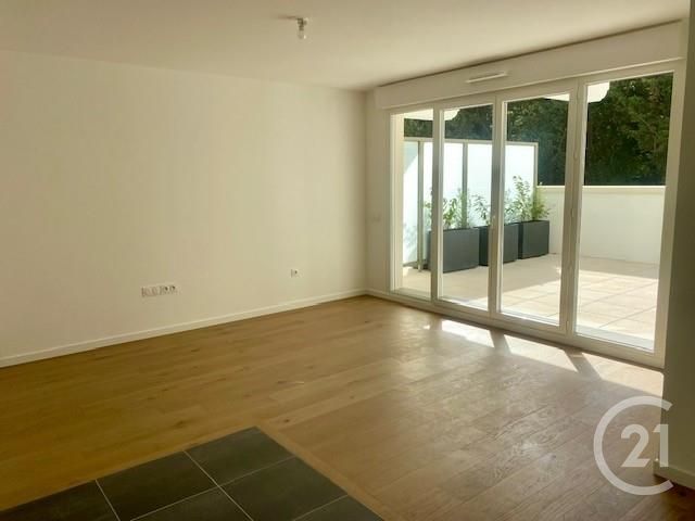 Appartement F2 à louer - 2 pièces - 43.01 m2 - CORMEILLES EN PARISIS - 95 - ILE-DE-FRANCE - Century 21 G.T.I.