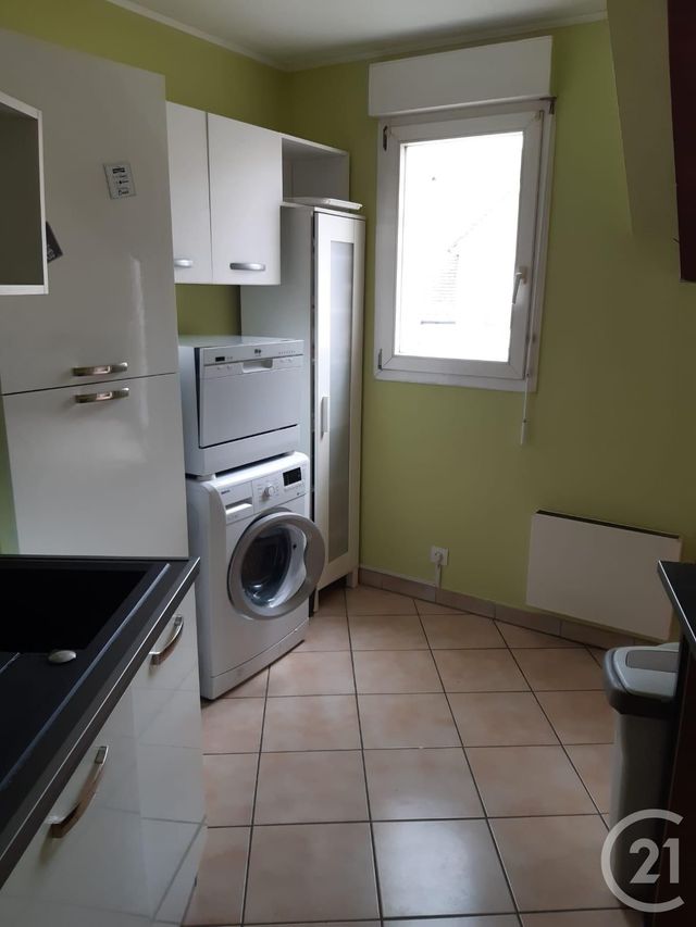 Appartement F1 bis à vendre - 2 pièces - 39.75 m2 - SARTROUVILLE - 78 - ILE-DE-FRANCE - Century 21 G.T.I.