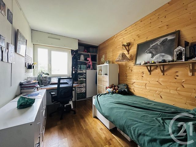 Appartement F4 à vendre - 4 pièces - 85.44 m2 - SARTROUVILLE - 78 - ILE-DE-FRANCE - Century 21 G.T.I.