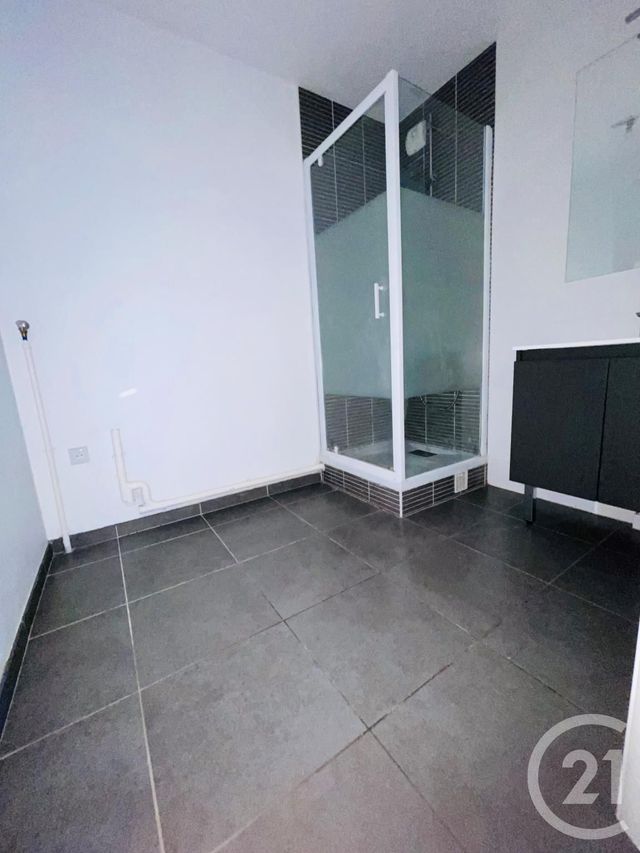 Appartement F2 à vendre - 2 pièces - 48.29 m2 - SARTROUVILLE - 78 - ILE-DE-FRANCE - Century 21 G.T.I.