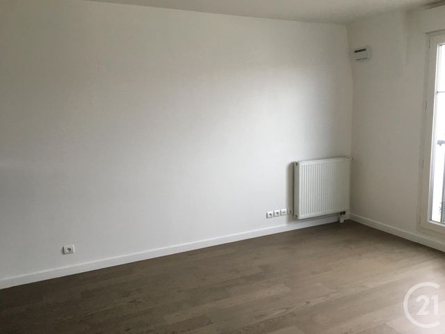 Appartement F2 à louer - 2 pièces - 39.98 m2 - SARTROUVILLE - 78 - ILE-DE-FRANCE - Century 21 G.T.I.