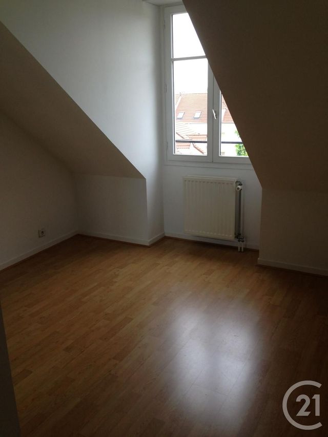 Appartement F3 à louer - 3 pièces - 67.0 m2 - SARTROUVILLE - 78 - ILE-DE-FRANCE - Century 21 G.T.I.