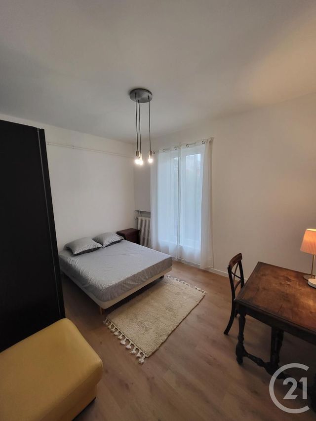 Appartement F3 à louer - 4 pièces - 109.87 m2 - HOUILLES - 78 - ILE-DE-FRANCE - Century 21 G.T.I.