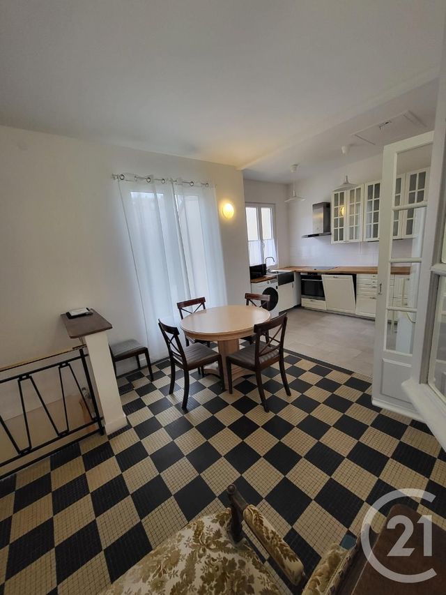 Appartement F3 à louer - 4 pièces - 109.87 m2 - HOUILLES - 78 - ILE-DE-FRANCE - Century 21 G.T.I.