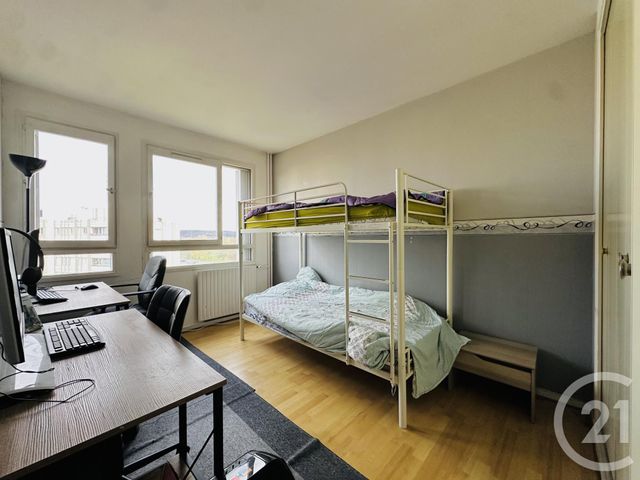 Appartement F3 à vendre - 3 pièces - 66.5 m2 - SARTROUVILLE - 78 - ILE-DE-FRANCE - Century 21 G.T.I.