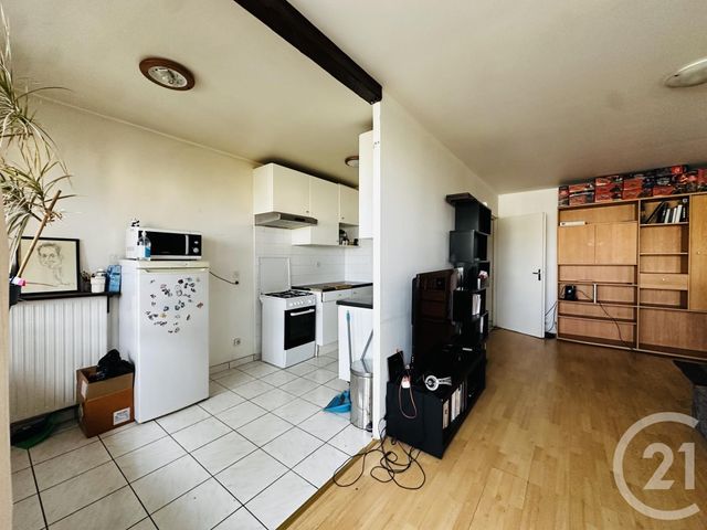 Appartement F3 à vendre - 3 pièces - 66.5 m2 - SARTROUVILLE - 78 - ILE-DE-FRANCE - Century 21 G.T.I.