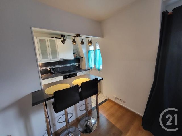 Appartement F2 à louer - 2 pièces - 45.73 m2 - HOUILLES - 78 - ILE-DE-FRANCE - Century 21 G.T.I.