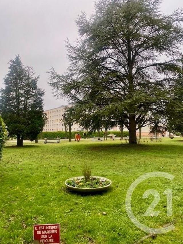 Appartement à louer - 3 pièces - 51.46 m2 - SARTROUVILLE - 78 - ILE-DE-FRANCE - Century 21 G.T.I.