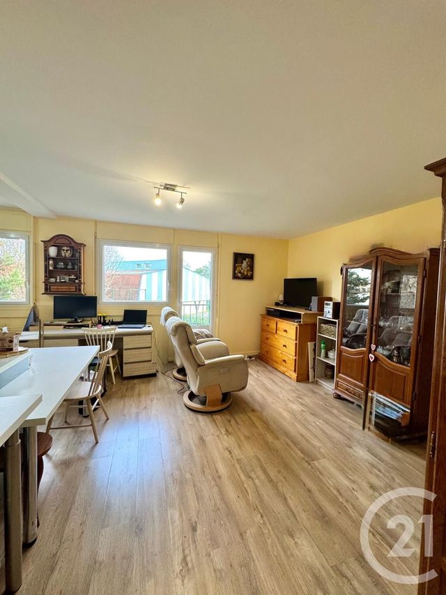 Appartement F2 à vendre - 2 pièces - 60.59 m2 - MONTESSON - 78 - ILE-DE-FRANCE - Century 21 G.T.I.