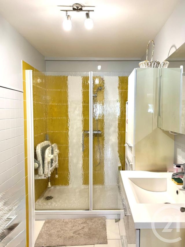 Appartement F2 à vendre - 2 pièces - 60.59 m2 - MONTESSON - 78 - ILE-DE-FRANCE - Century 21 G.T.I.