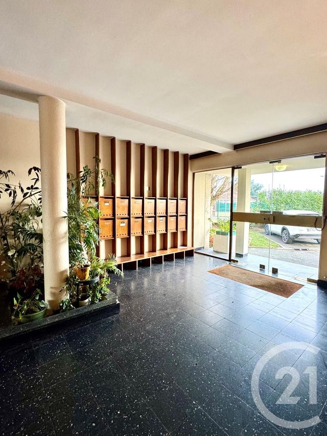 Appartement F2 à vendre - 2 pièces - 60.59 m2 - MONTESSON - 78 - ILE-DE-FRANCE - Century 21 G.T.I.